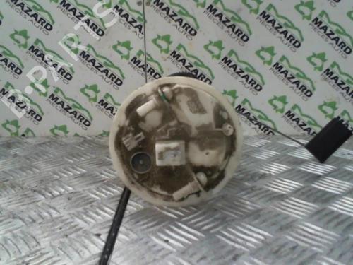 Used Fuel pump Fuel pump RENAULT MEGANE II Estate (KM0/1_) 1.9 dCi (KMRG, KM1G, KM0G, KM2C) (120 hp) 21971576 21971576