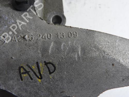 Used Engine mount Engine mount MERCEDES-BENZ A-CLASS (W176) A 180 CDI / d (176.012) (109 hp) 21971009 21971009