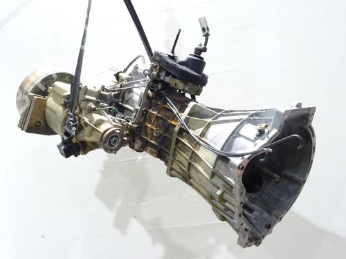 Used Gearbox LAND ROVER DEFENDER Station Wagon (L316, L315) 2.5 Td5 4x4 (L316) (122 hp) 30888652