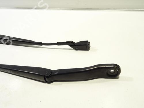 front-windshield-wiper-arm-land-rover-range-rover-evoque-l538-2011-2012-2013-2014-2015-2016-2017-2018-2019-23786505 main image