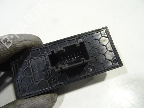 Left front window switch CITROËN C3 III (SX) 1.6 BlueHDi 75 | BP25976324I27 - Image 2