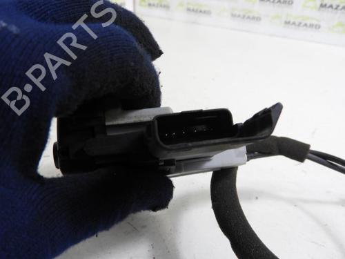 Used Rear right lock Rear right lock 20043554 20043554