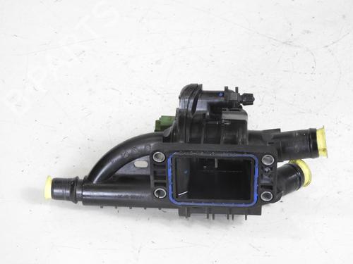 Used Thermostat housing Thermostat housing PEUGEOT 2008 I (CU_) 1.6 HDi (92 hp) 20041796 20041796