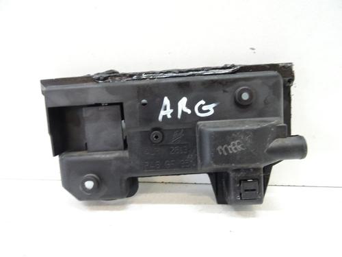 Used Rear left interior door handle Rear left interior door handle LAND ROVER RANGE ROVER II (P38A) 2.5 D 4x4 (136 hp) 21969379 21969379