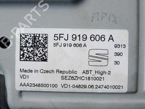 Display Display SEAT ARONA (KJ7, KJP) 1.5 TSI (150 hp) 33917176 33917176