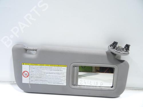Højre solskærm TOYOTA YARIS (_P9_) 1.4 D-4D (NLP90_, NLP90R) (90 hp) 32134378