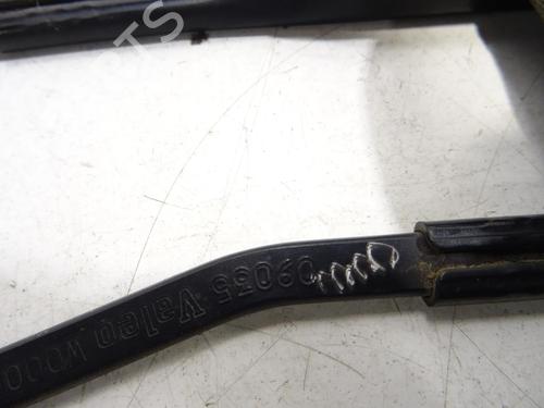 front-windshield-wiper-arm-citroen-c3-picasso-sh_-2008-29838701 main image