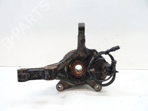 Used Right front steering knuckle Right front steering knuckle OPEL VIVARO A Van (X83) 1.9 DTI (F7) (101 hp) 21970501 21970501