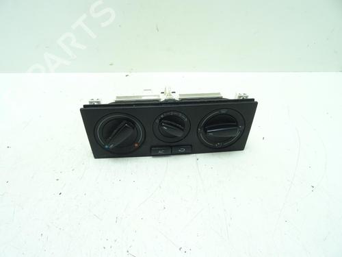 Commande Chauffage VW POLO (6N2) 1.4 (60 hp) 32496041