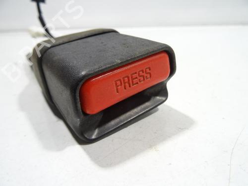 seat-buckle-toyota-aygo-_b4_-2014-24505217 main image