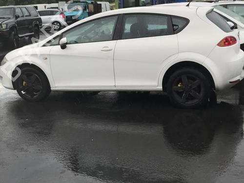 Gearbox SEAT LEON (1P1) 1.9 TDI | BP23788177M3 - Image 10