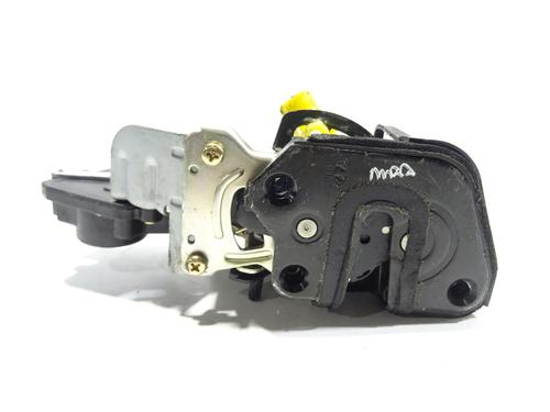Rear left lock HYUNDAI SANTA FÉ I (SM) 2.0 CRDi 4x4 | BP20050107C100 