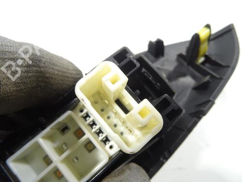 Right front window switch PEUGEOT 108 1.0 VTi 72 | BP26617598I26 - Image 3
