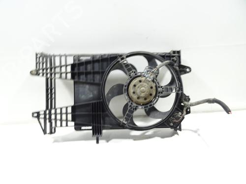 Used Radiator fan Radiator fan FIAT PUNTO (188_) 1.2 60 (188.030, .050, .130, .150, .230, .250) (60 hp) 32163313 32163313
