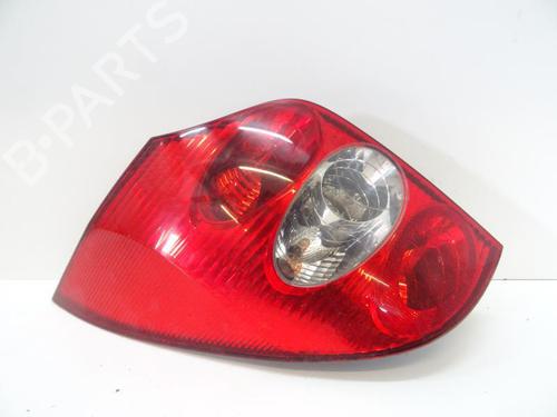 Used Left taillight RENAULT LAGUNA II Grandtour (KG0/1_) [2001-2007]  20069700