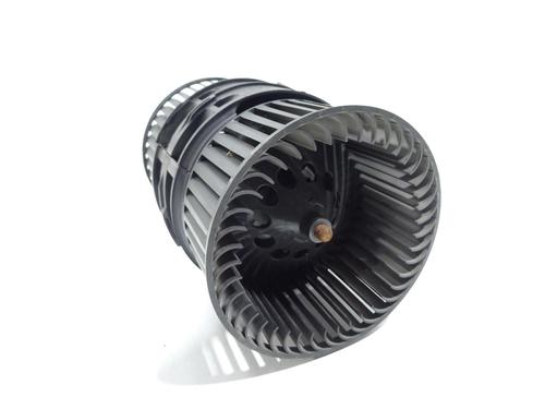 Used Heater blower motor Heater blower motor RENAULT MEGANE CC (EZ0/1_) 1.9 dCi (EZ0J, EZ1S) (131 hp) 32094190 32094190