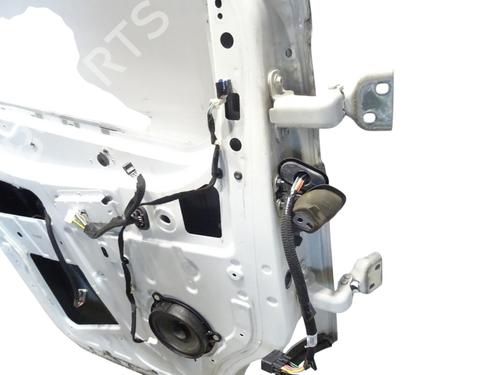 Used Left front door Left front door RENAULT TRAFIC III Van (FG_) 1.6 dCi 145 (FGMG) (145 hp) 35888975 35888975