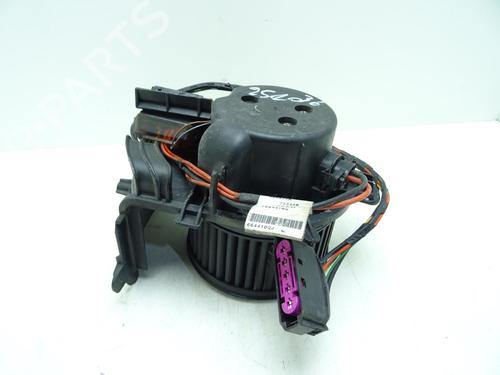 Used Heater blower motor RENAULT CLIO II (BB_, CB_) 1.4 16V (B/CB0P, BB13) (98 hp) 30079508
