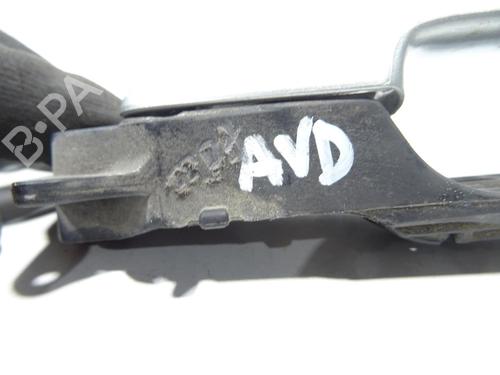 front-right-exterior-door-handle-toyota-rav-4-ii-_a2_-2000-2001-2002-2003-2004-2005-32110475 main image