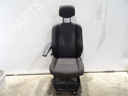 Used Left front seat RENAULT MASTER III Van (FV) 2.3 dCi 135 FWD (FV0N, FV08, FV06, FV00) (136 hp) 28077703