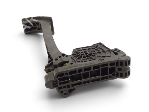 Used Pedal Pedal 39085756 39085756