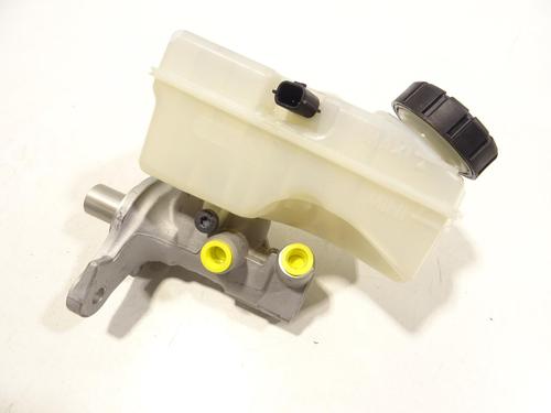 Hovedbremsecylinder DACIA SANDERO II TCe 90 (B8M1, B8MA, B8AC) (90 hp) 29281909
