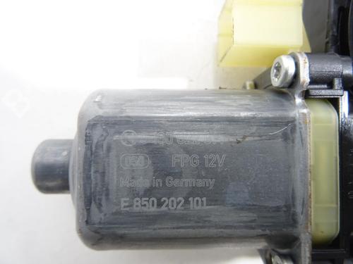 Used Front right window mechanism Front right window mechanism AUDI Q3 (F3B) 35 TDI (150 hp) 20049995 20049995