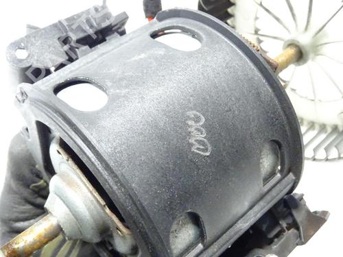 Used Heater blower motor Heater blower motor BMW 5 (E60) 525 d (177 hp) 31012144 31012144