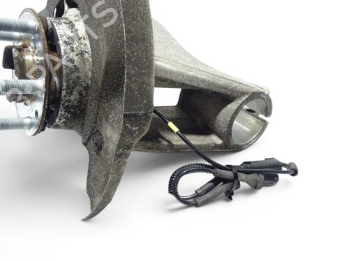 Used Right front steering knuckle Right front steering knuckle 37714724 37714724