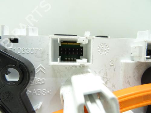 Climate control PEUGEOT 208 I (CA_, CC_) 1.2 VTI 82 | BP23868250I5 