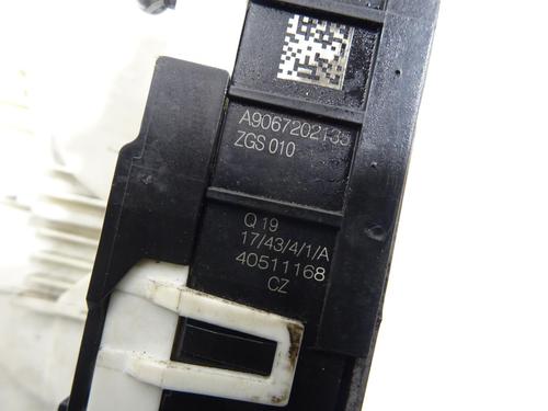 Front left lock MERCEDES-BENZ SPRINTER 3,5-t Van (B906) 314 CDI (906.631, 906.633, 906.635, 906.637) | BP29188412C98 