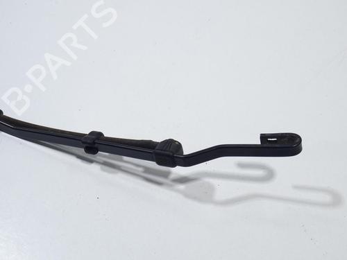 Front windshield wiper arm LIGIER JS50 0.5 | BP28332221C143 