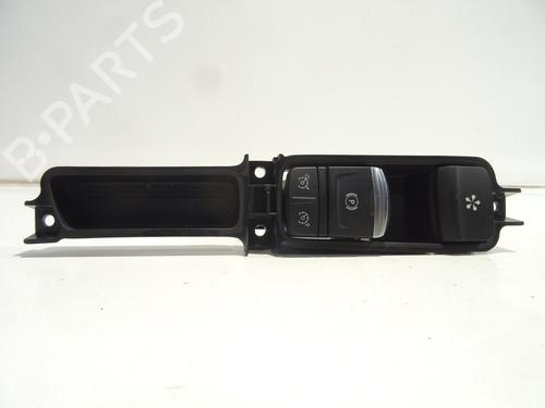 Used Switch RENAULT MEGANE IV Hatchback (B9A/M/N_) 1.6 TCe 205 (B9MV) (205 hp) 25892125