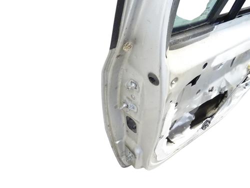 Used Right front door Right front door 39424512 39424512
