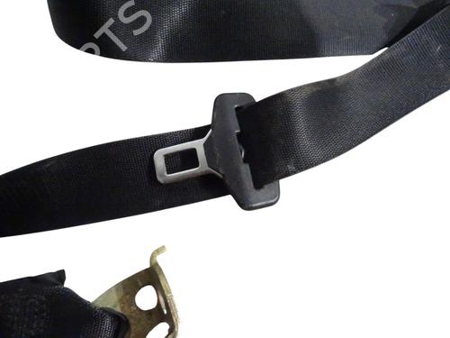 Used Rear left seatbelt Rear left seatbelt MERCEDES-BENZ C-CLASS T-Model (S202) C 220 T CDI (202.193) (125 hp) 40124014 40124014