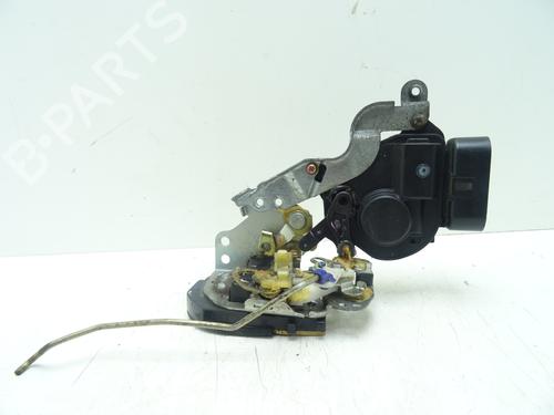 Used Front right lock TOYOTA RAV 4 II (_A2_) 2.0 D 4WD (CLA20_, CLA21_, CLA20R, CLA21R) (116 hp) 30168871