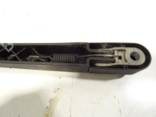 Used Rear windshield wiper arm Rear windshield wiper arm 30910824 30910824