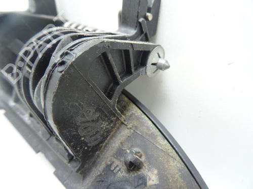 front-left-exterior-door-handle-dacia-sandero-ii-2012-32776404 main image