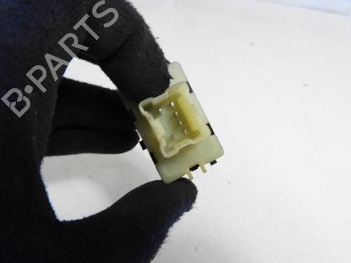 Used Right front window switch Right front window switch DACIA SANDERO II 1.2 (75 hp) 20058197 20058197