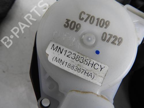 Used Rear right seatbelt Rear right seatbelt 20043619 20043619