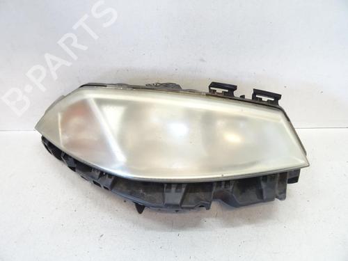 Used Right headlight RENAULT MEGANE II Estate (KM0/1_) 1.6 (113 hp) 21972241