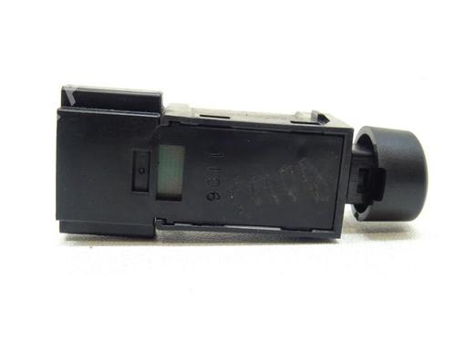 switch-mitsubishi-asx-ga_w_-2009-21968585 main image