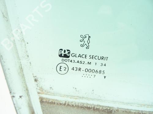 Türscheibe rechts vorne für Türscheibe rechts vorne PEUGEOT 406 (8B) 1.9 D (75 hp) 33884726 33884726
