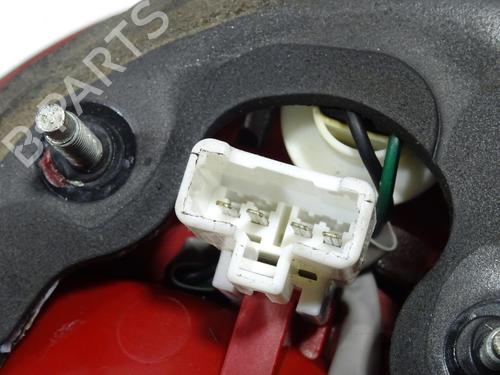 Used Right tailgate light Right tailgate light HYUNDAI SANTA FÉ II (CM) 2.2 CRDi (155 hp) 30357945 30357945