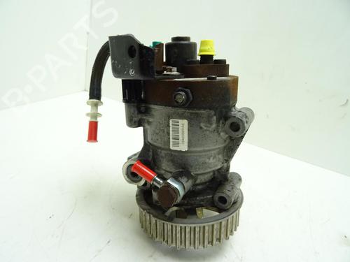 Used Injection pump RENAULT CLIO III (BR0/1, CR0/1) 1.5 dCi (BR17, CR17) (86 hp) 26892661