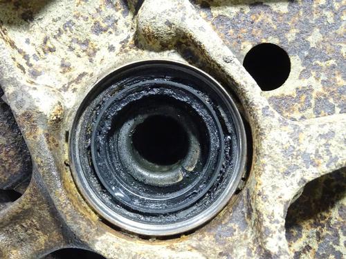 Right front steering knuckle SUZUKI VITARA (ET, TA, TD) 1.9 D All-wheel Drive (SE419TD) | BP29635695M26 