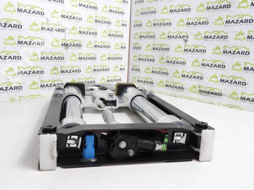 Nakkestøtte PEUGEOT 207 CC (WD_) 1.6 HDi (112 hp) 22523547