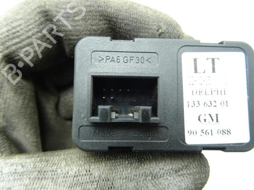 Left front window switch OPEL ZAFIRA A MPV (T98) 2.0 DTI 16V (F75) | BP30104087I27 