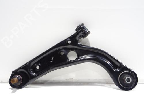 Querlenker links vorne für FIAT 500 (312_) 1.0 Mild Hybrid (312.AYD1B) (69 hp) 27435922