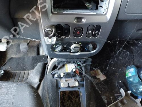 Left taillight DACIA DUSTER (HS_) 1.5 dCi 4x4 | BP39565441C34 - Image 18